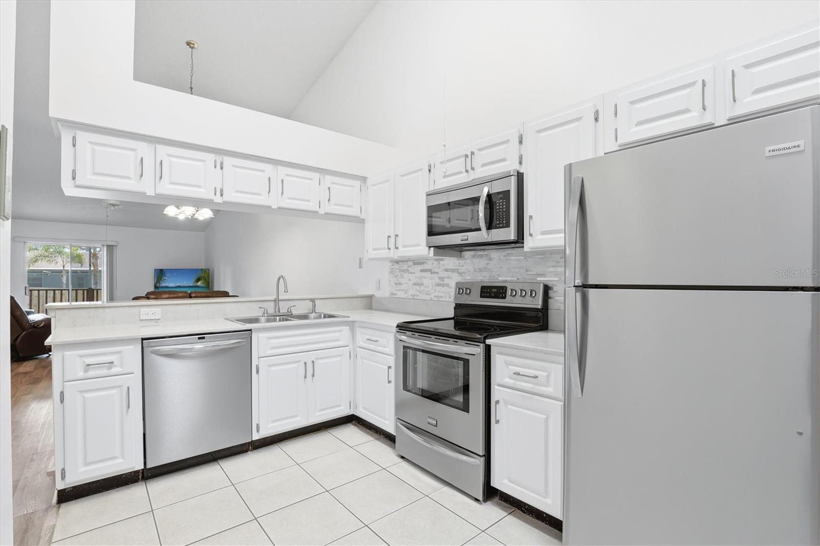 Image 14 of 54 For 39650 Us Highway 19 N 1311