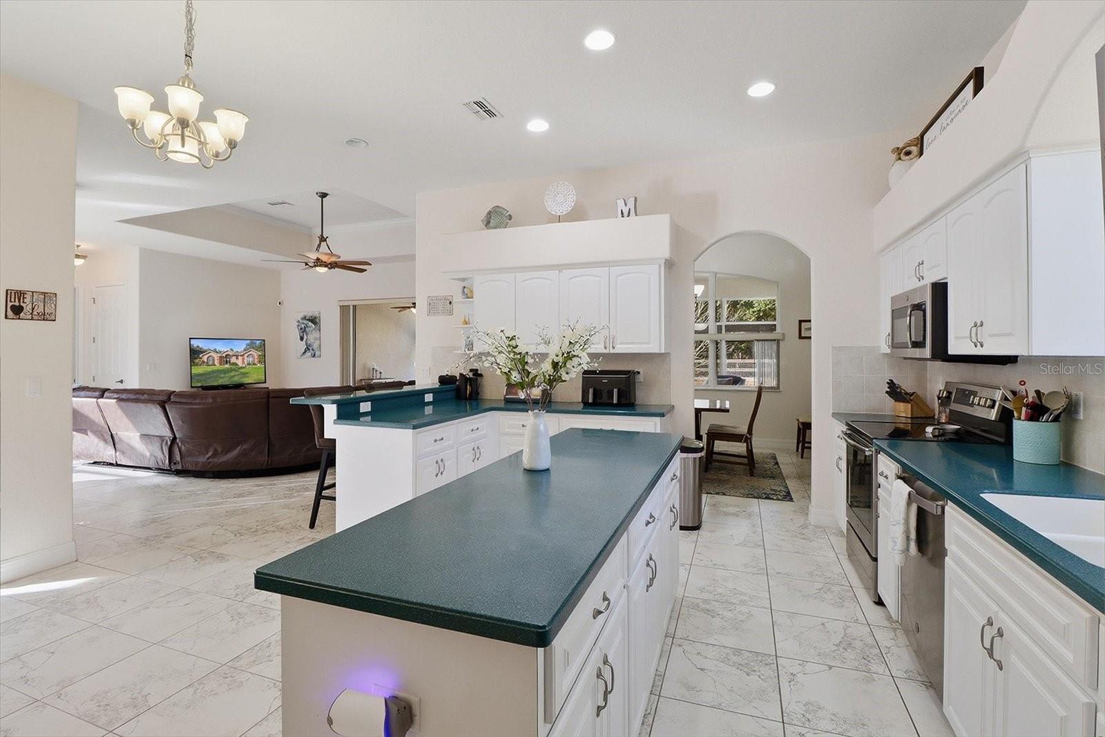 Image 19 of 47 For 1829 Redding Street