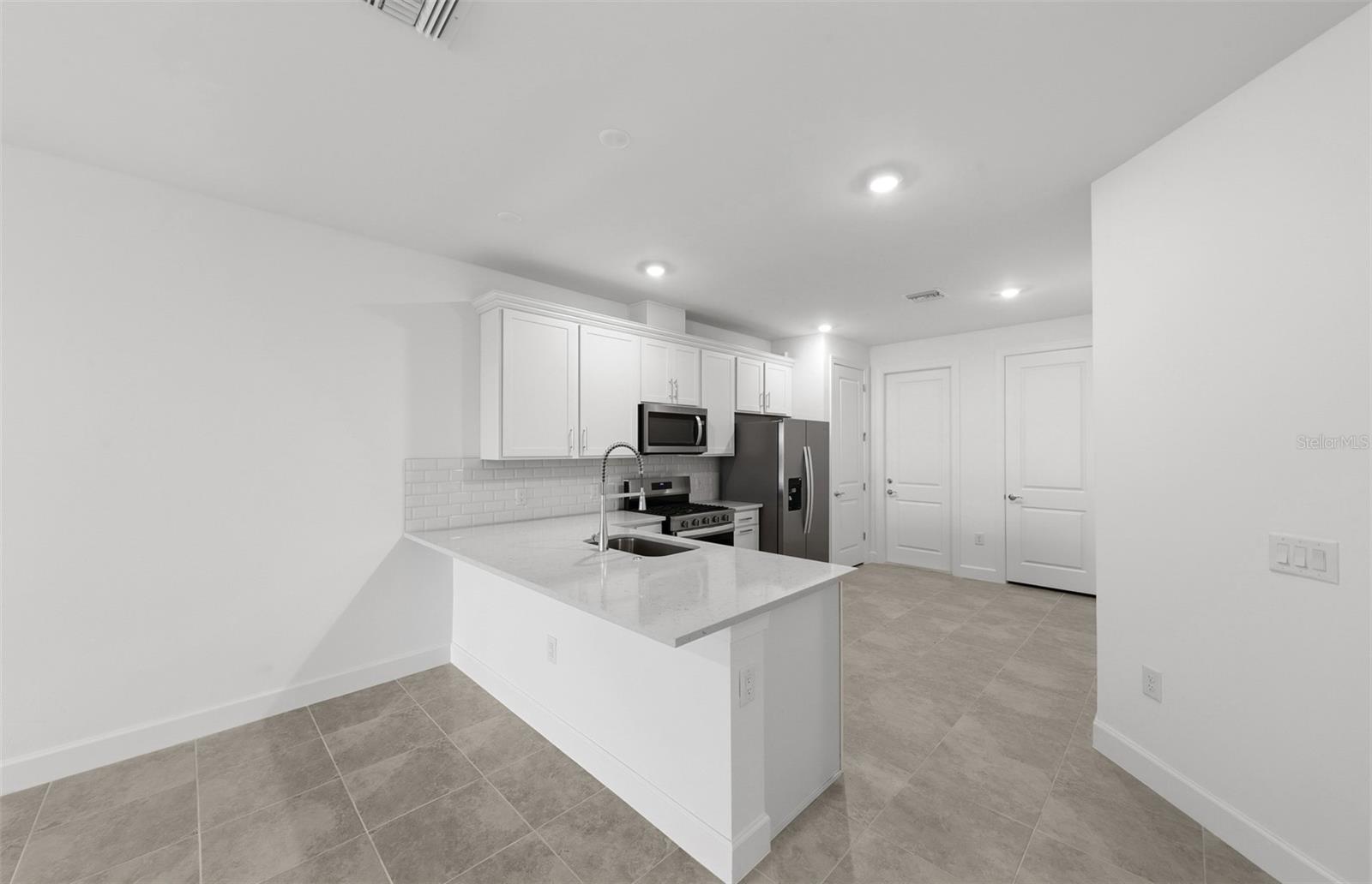 Image 15 of 32 For 14312 Eagle Branch Drive