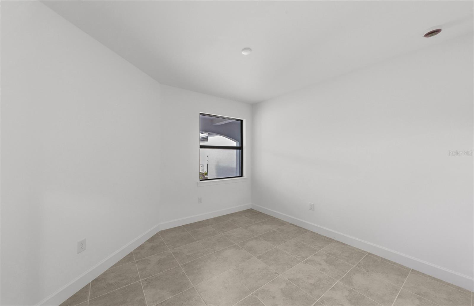 Image 8 of 32 For 14312 Eagle Branch Drive