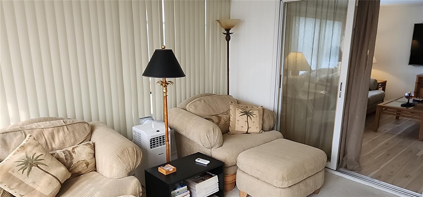 Image 7 of 17 For 775 Royal Palm Circle