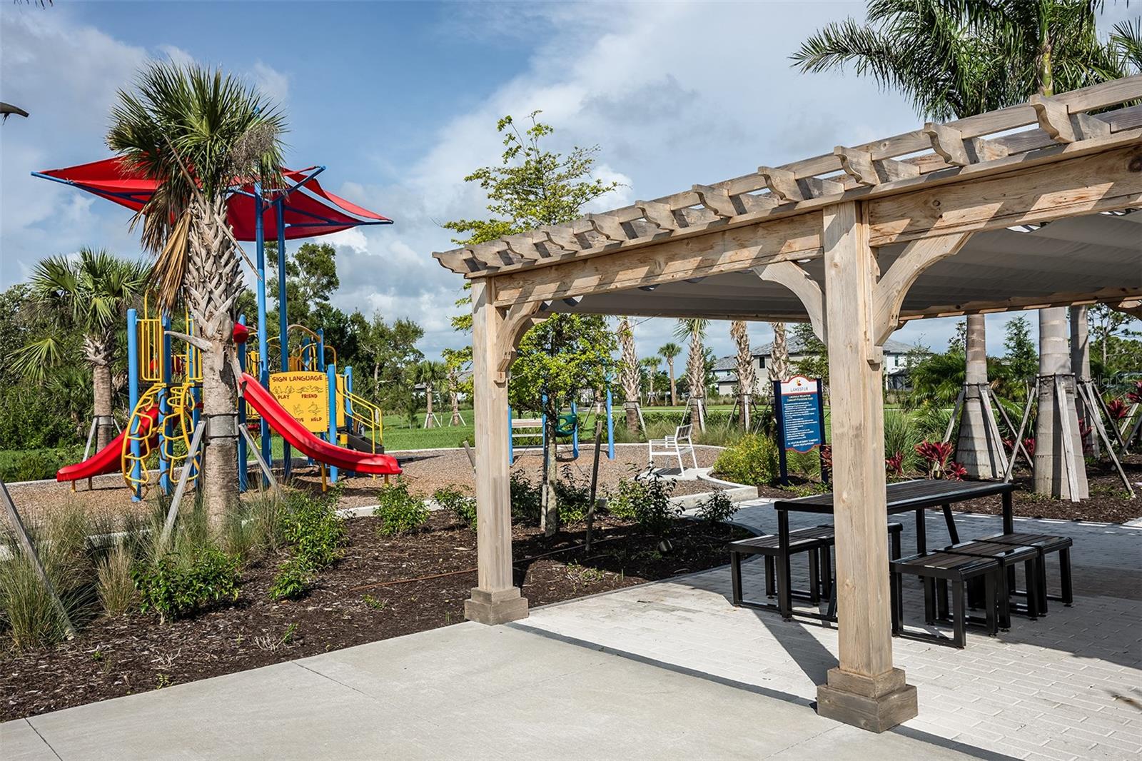 Image 20 of 33 For 17375 Moonflower Drive 202