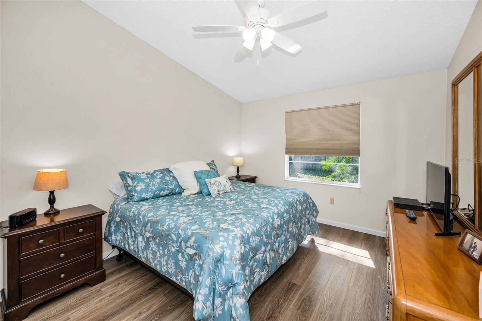 Image 12 of 37 For 39650 Us Highway 19 N 1511