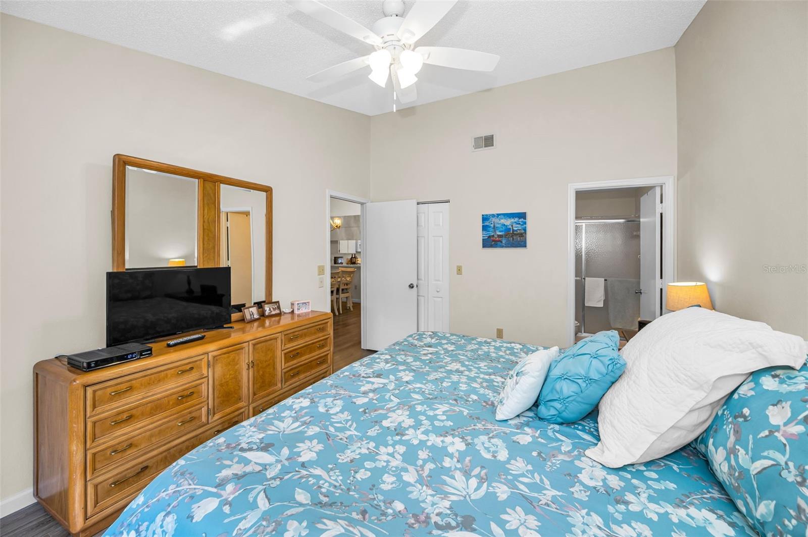 Image 13 of 37 For 39650 Us Highway 19 N 1511