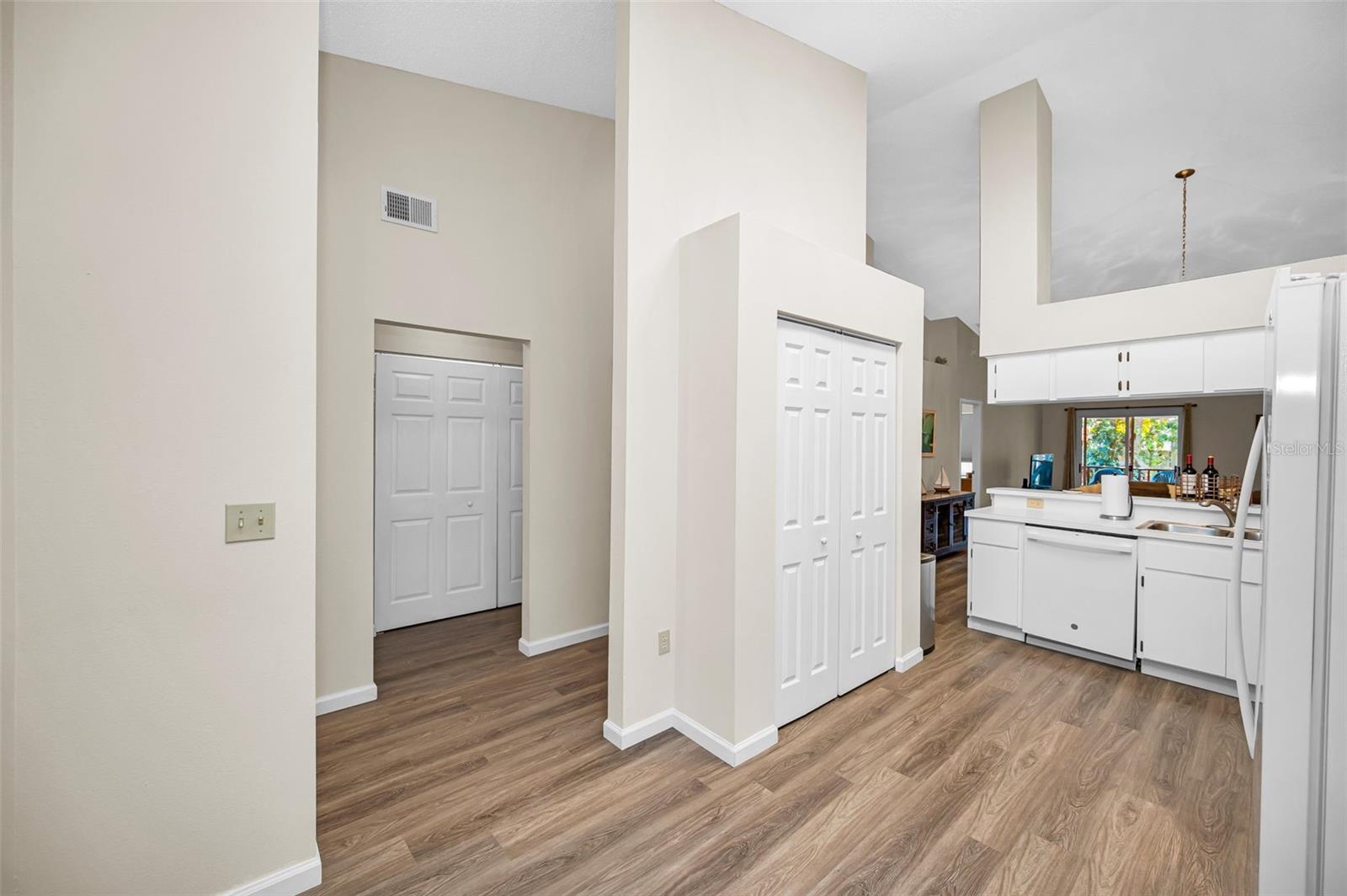 Image 9 of 37 For 39650 Us Highway 19 N 1511