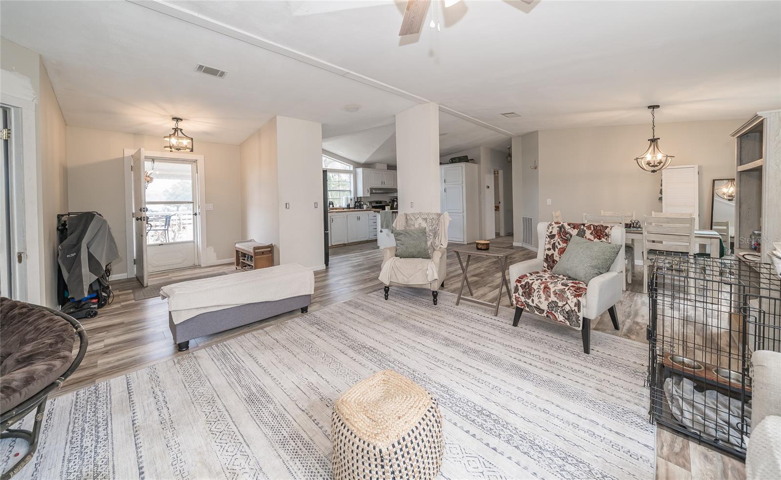 Image 12 of 76 For 8540 Boyt Road