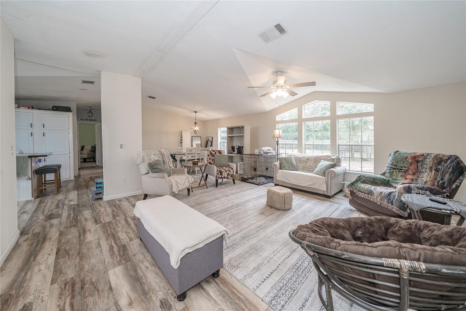 Image 23 of 76 For 8540 Boyt Road