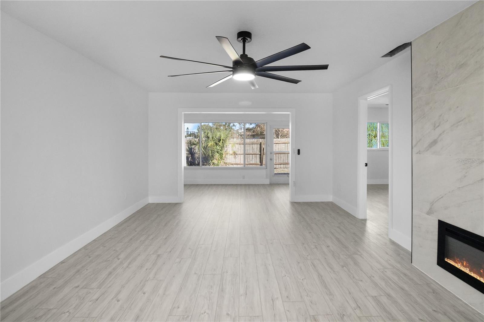 Image 11 of 29 For 7200 Ulmerton Road C3