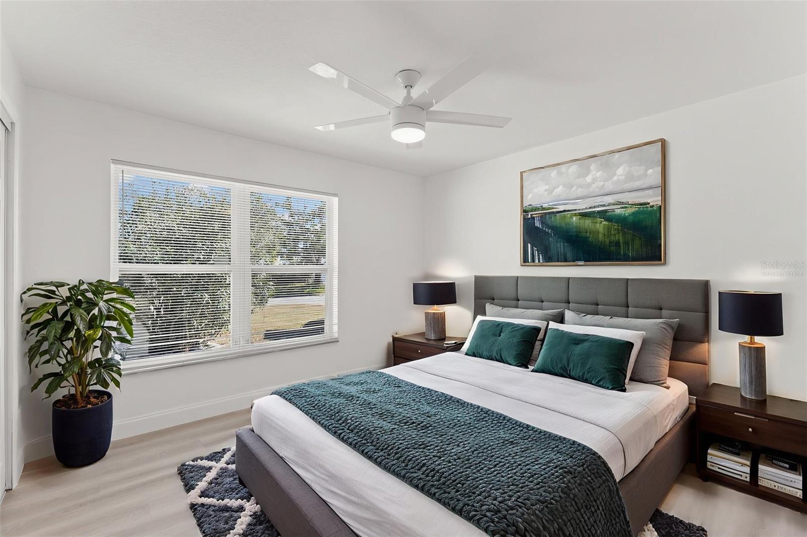 Image 14 of 24 For 4426 Helena Street Ne