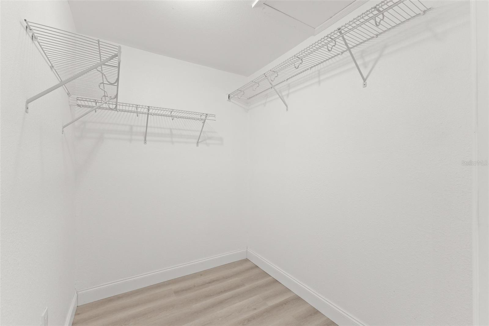 Image 15 of 24 For 4426 Helena Street Ne