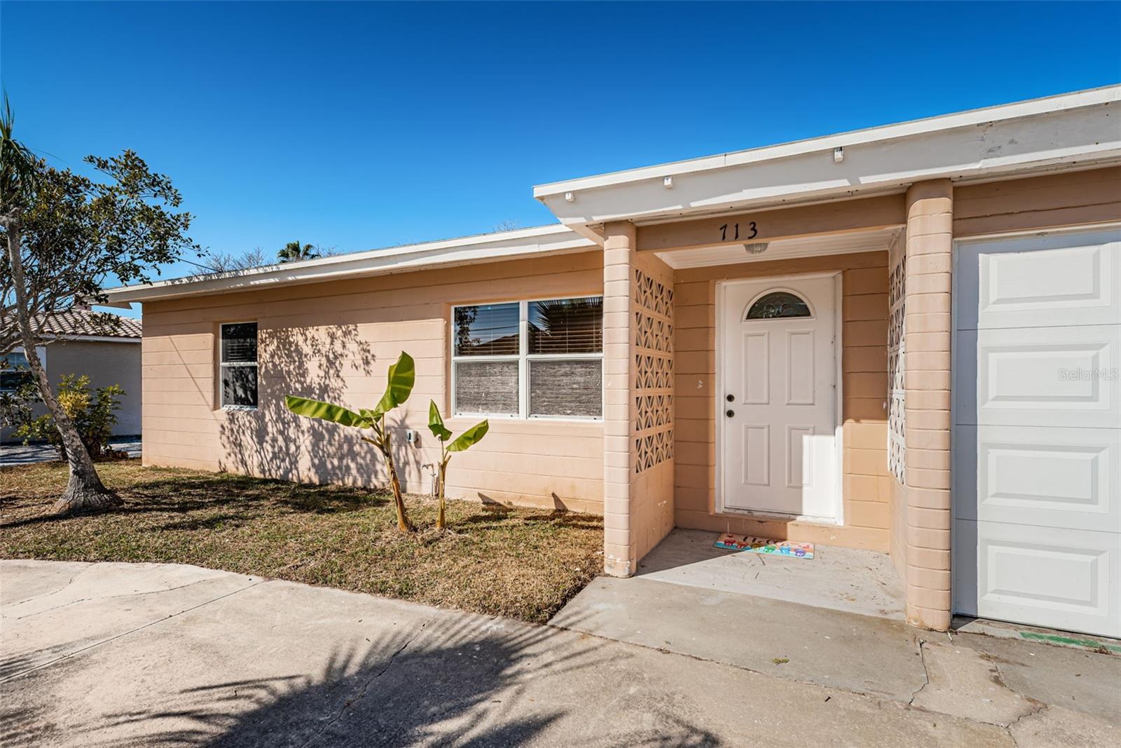 Image 4 of 62 For 713 Pruitt Drive