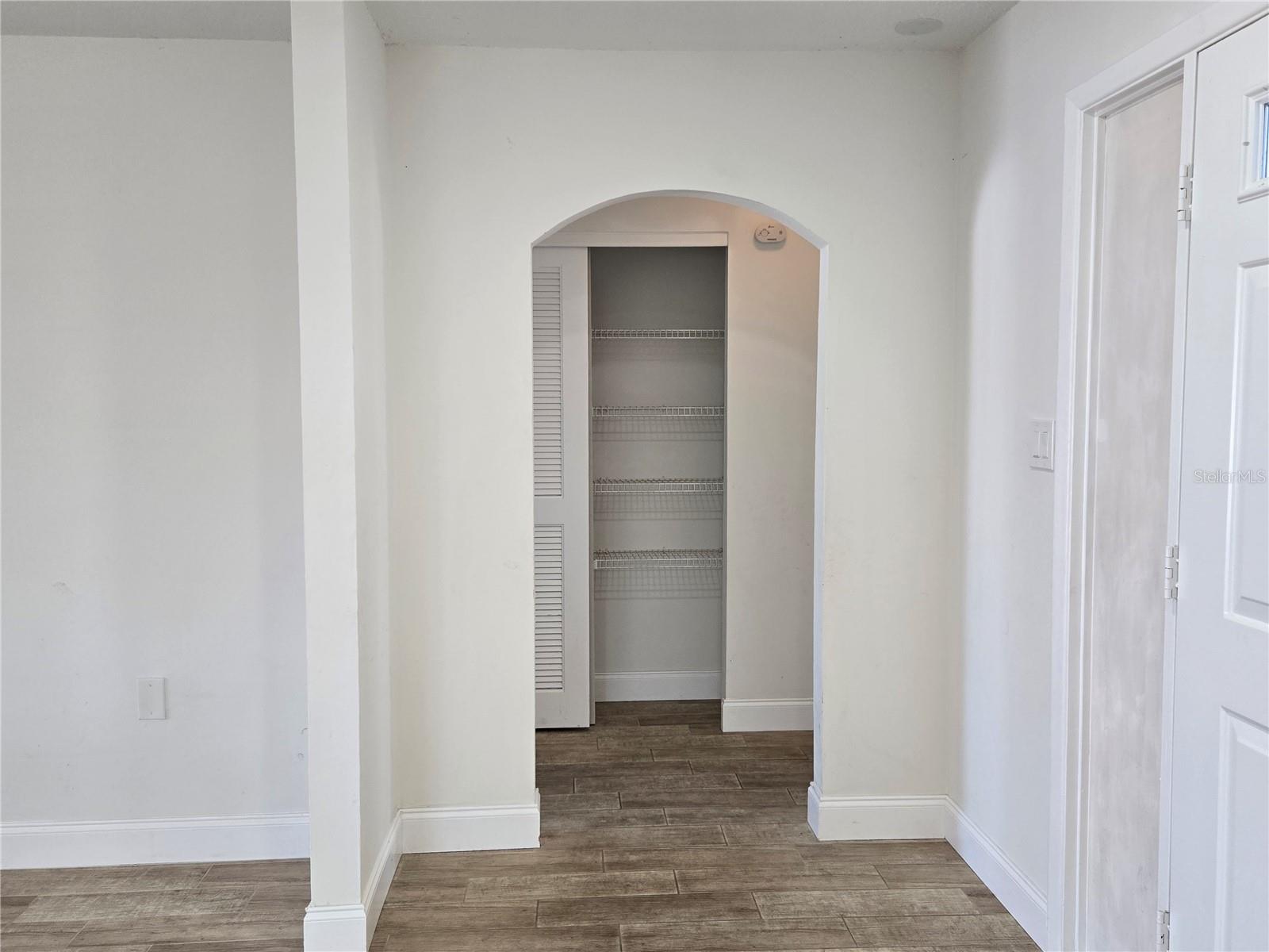 Image 11 of 47 For 9629 Morehead Lane