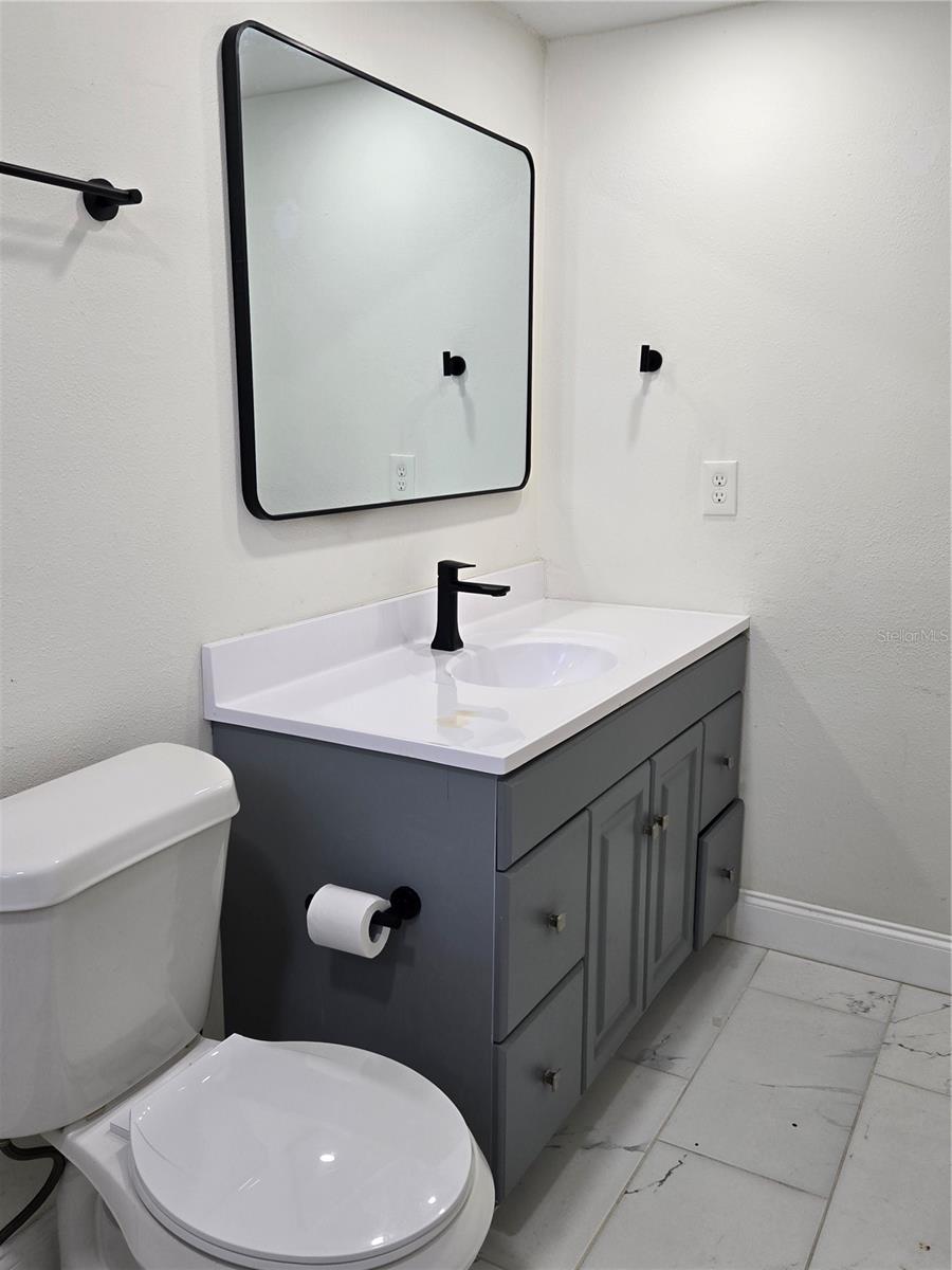 Image 16 of 47 For 9629 Morehead Lane