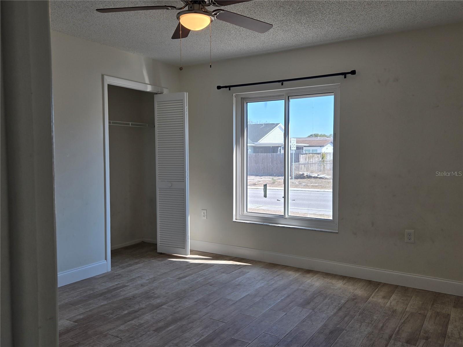 Image 17 of 47 For 9629 Morehead Lane