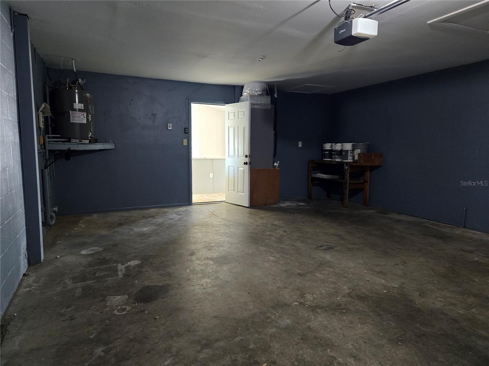 Image 46 of 47 For 9629 Morehead Lane