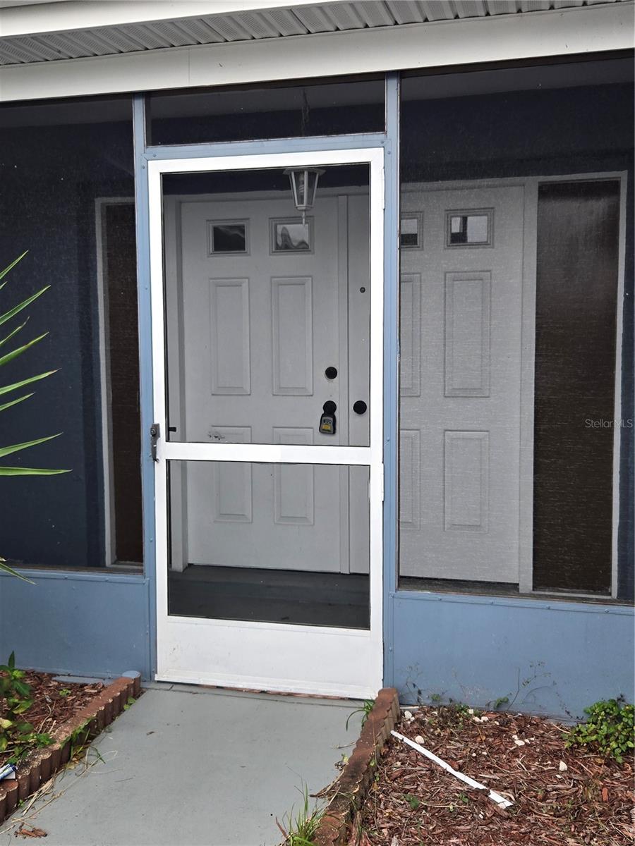 Image 5 of 47 For 9629 Morehead Lane