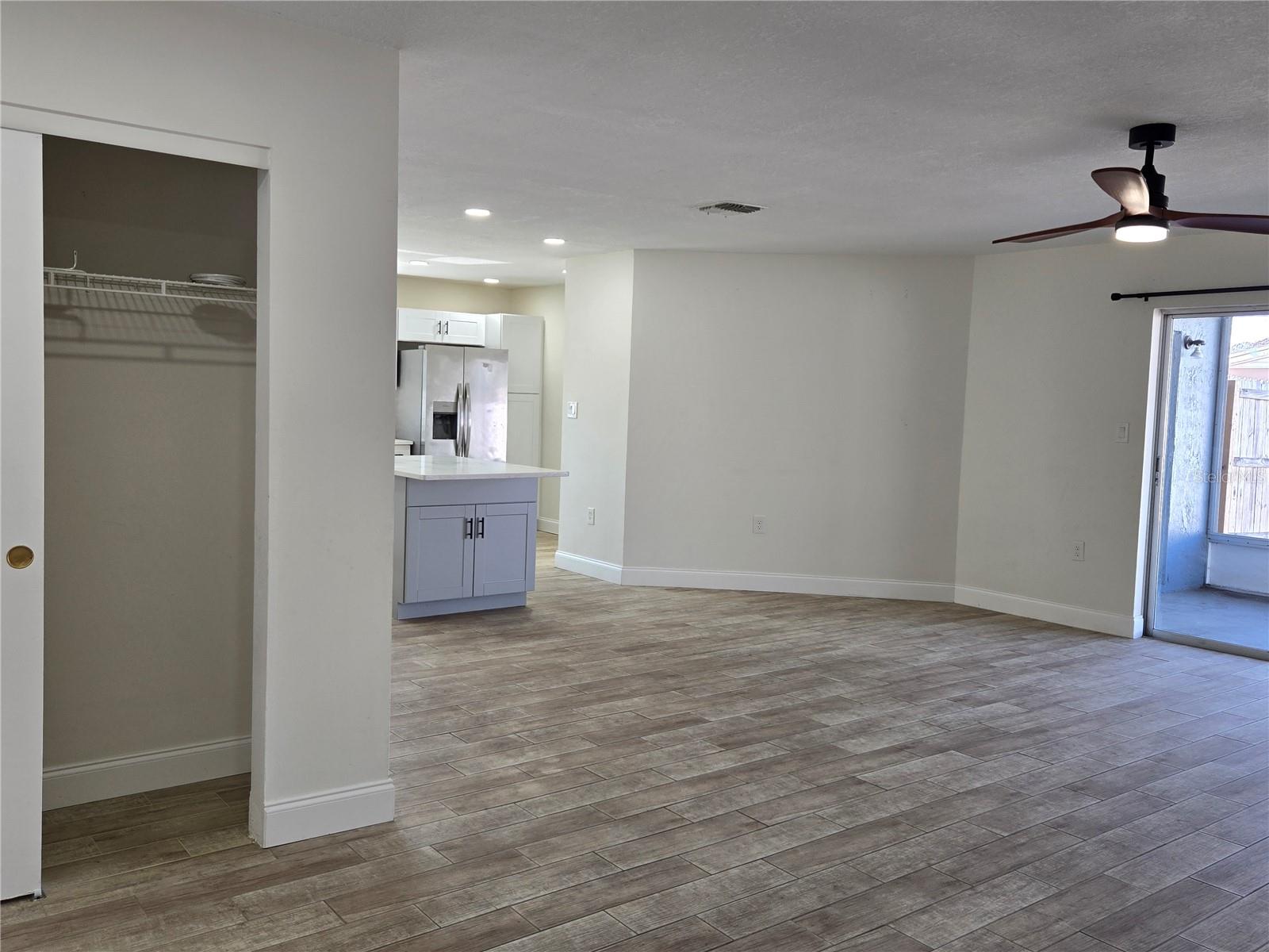 Image 8 of 47 For 9629 Morehead Lane