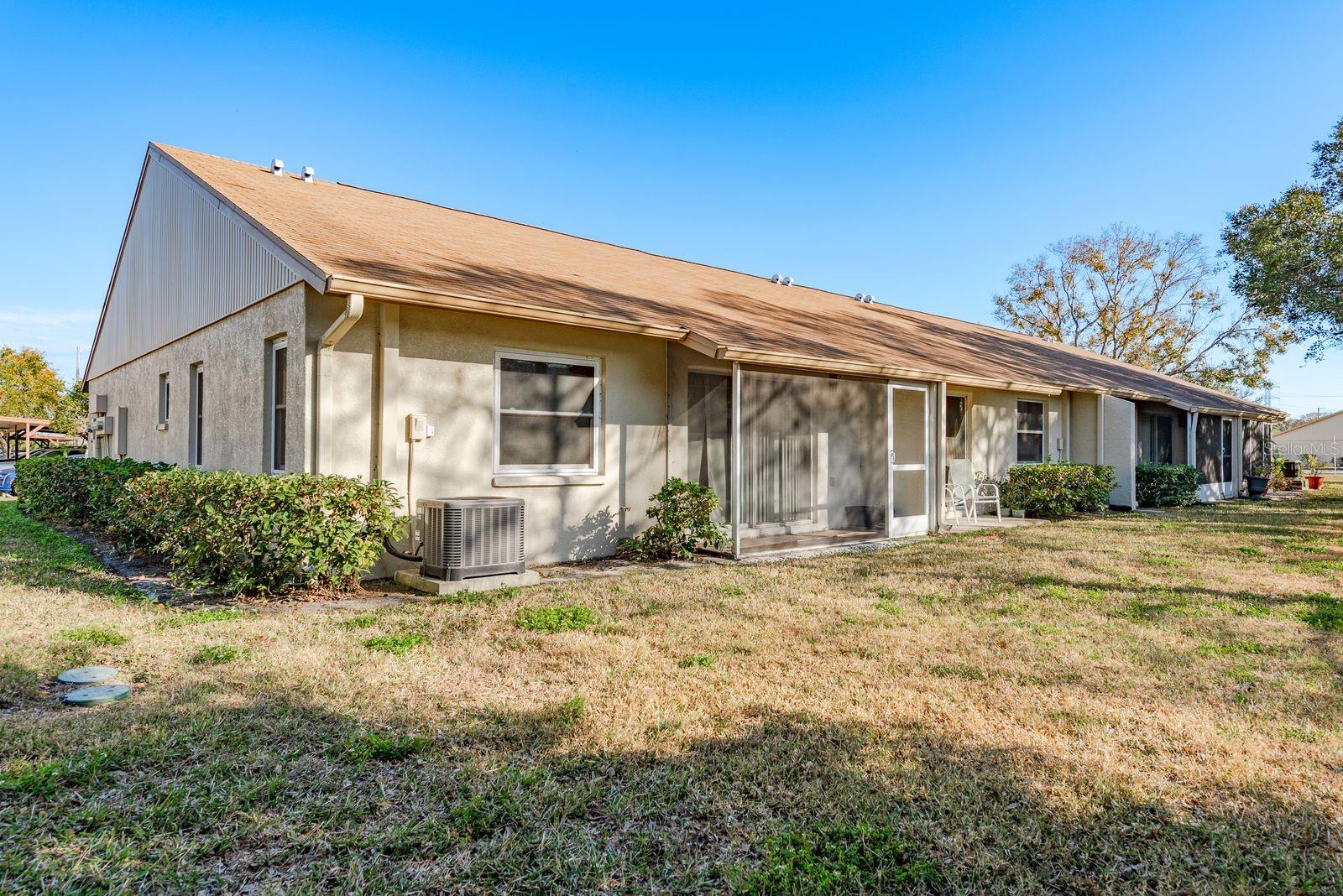 Image 21 of 27 For 10853 43rd Street N 1104