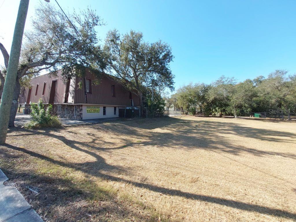 Image 18 of 35 For 11400 Us Highway 19 N