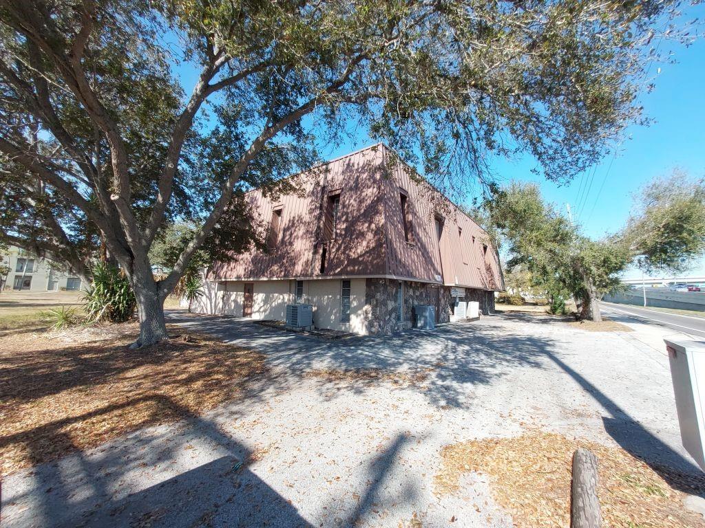 Image 20 of 35 For 11400 Us Highway 19 N