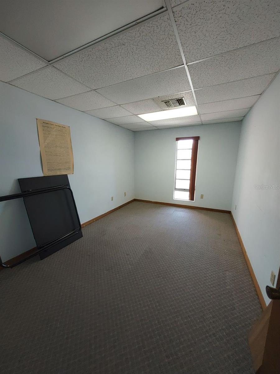 Image 33 of 35 For 11400 Us Highway 19 N