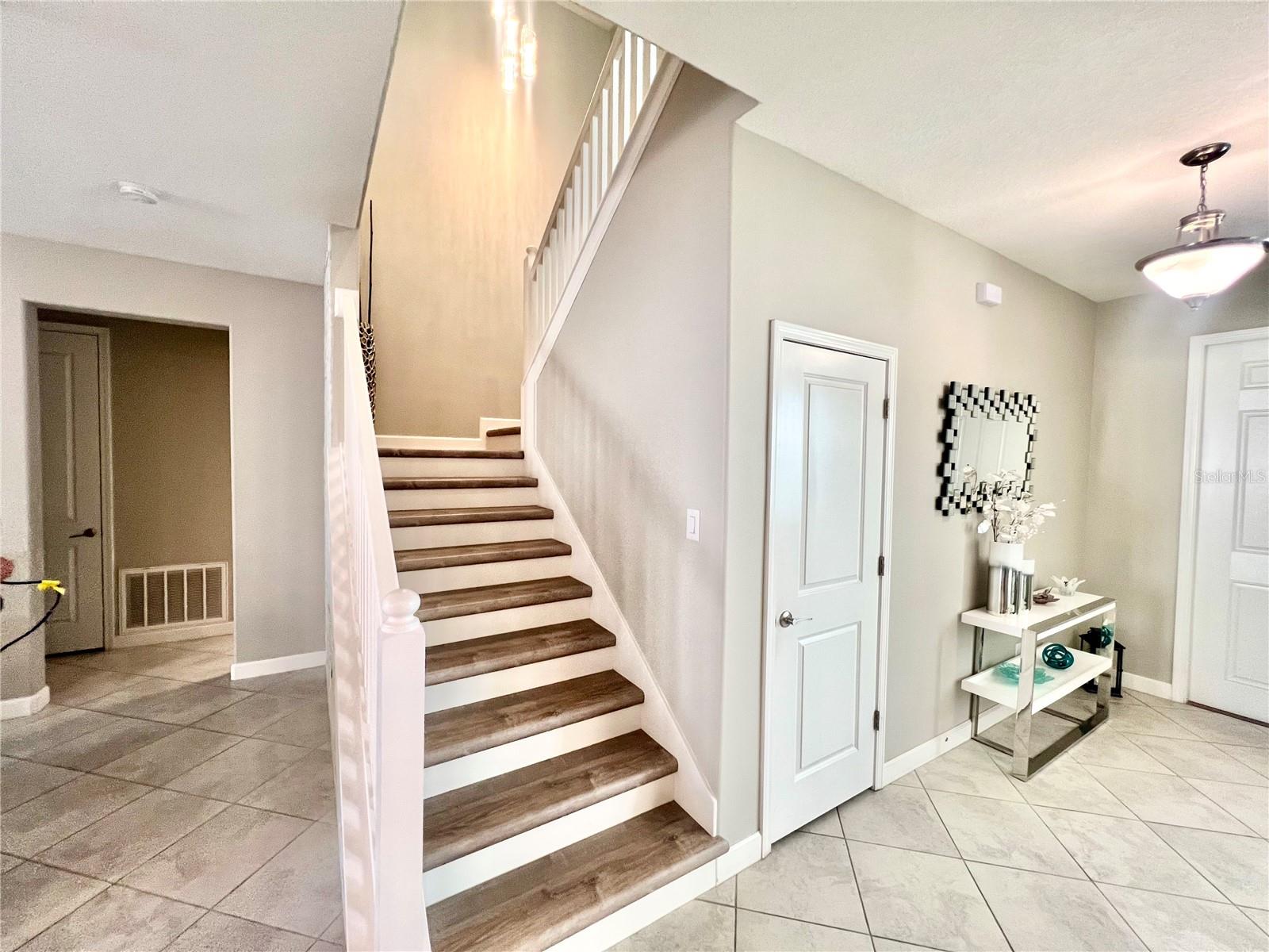 Image 11 of 76 For 4617 Pensford Court