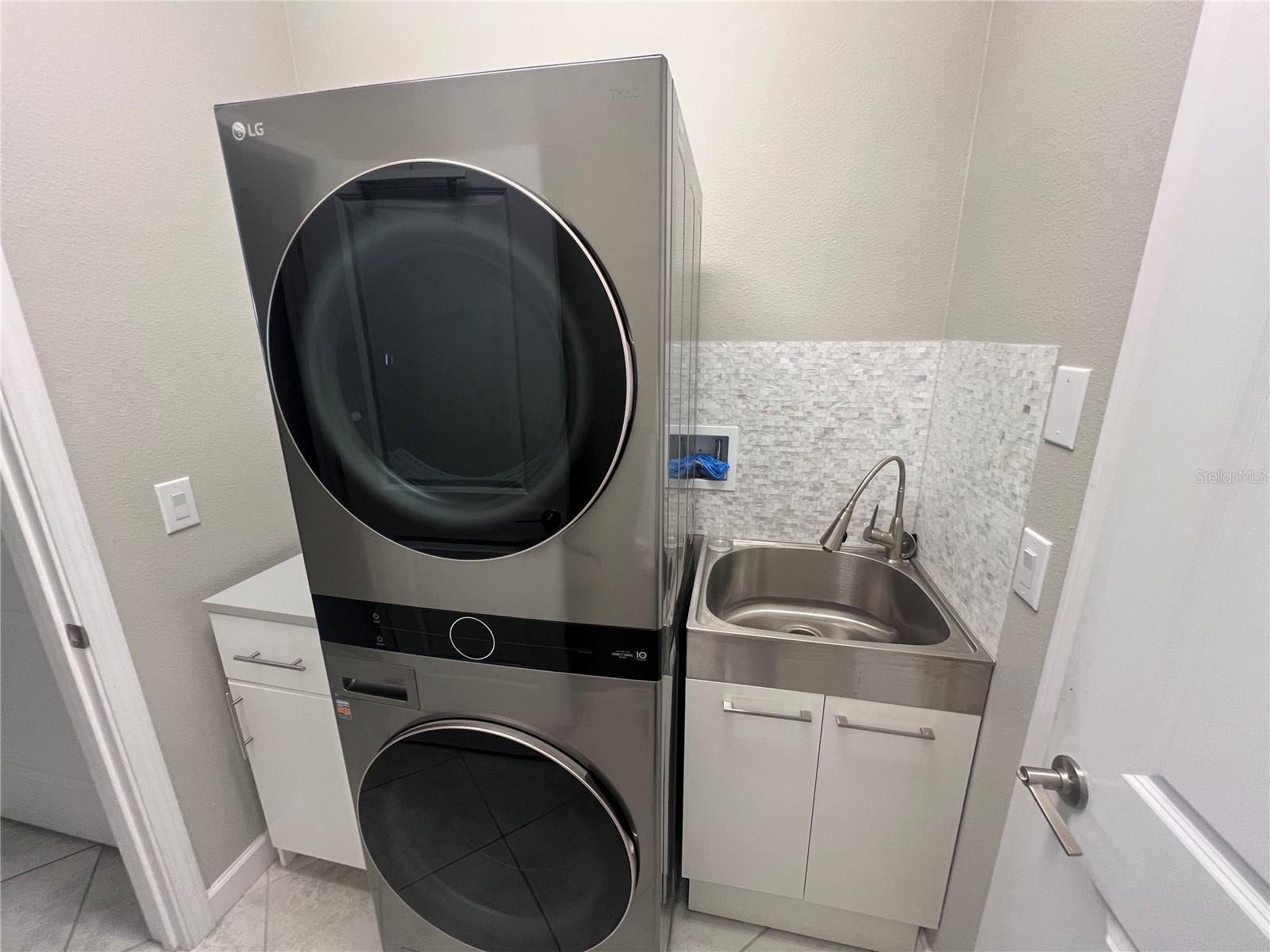 Image 17 of 76 For 4617 Pensford Court