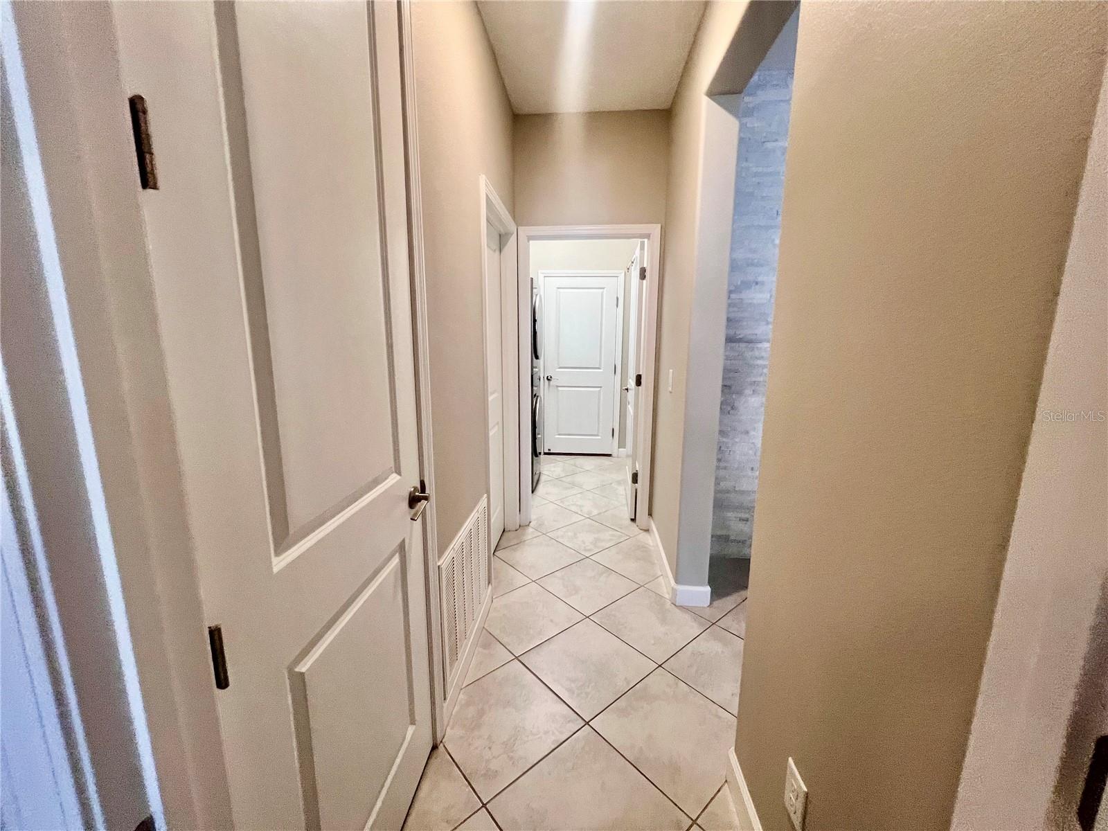 Image 22 of 76 For 4617 Pensford Court