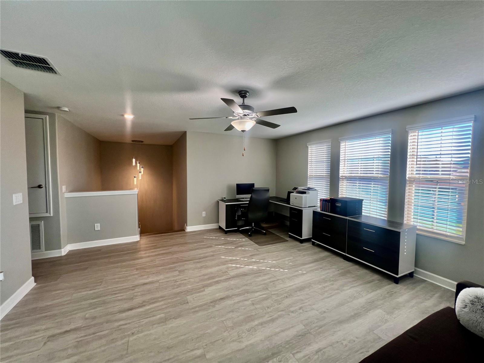 Image 29 of 76 For 4617 Pensford Court