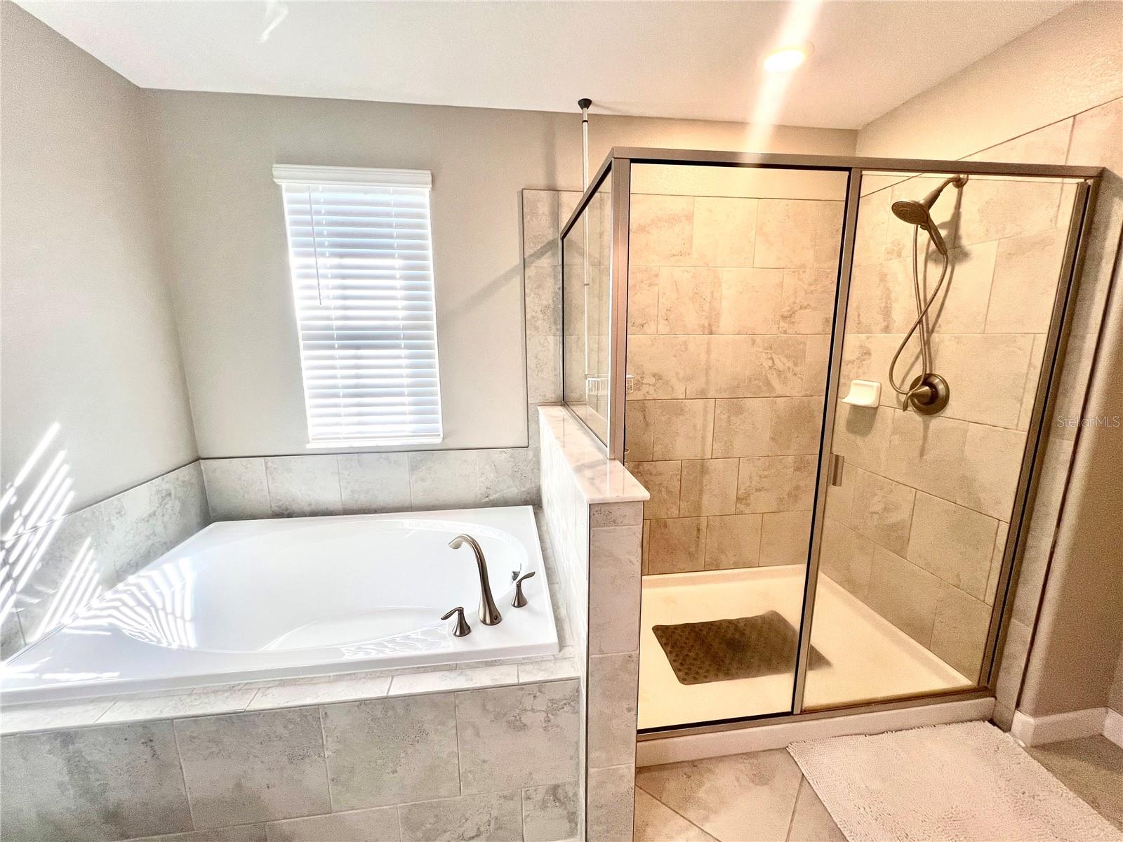 Image 38 of 76 For 4617 Pensford Court