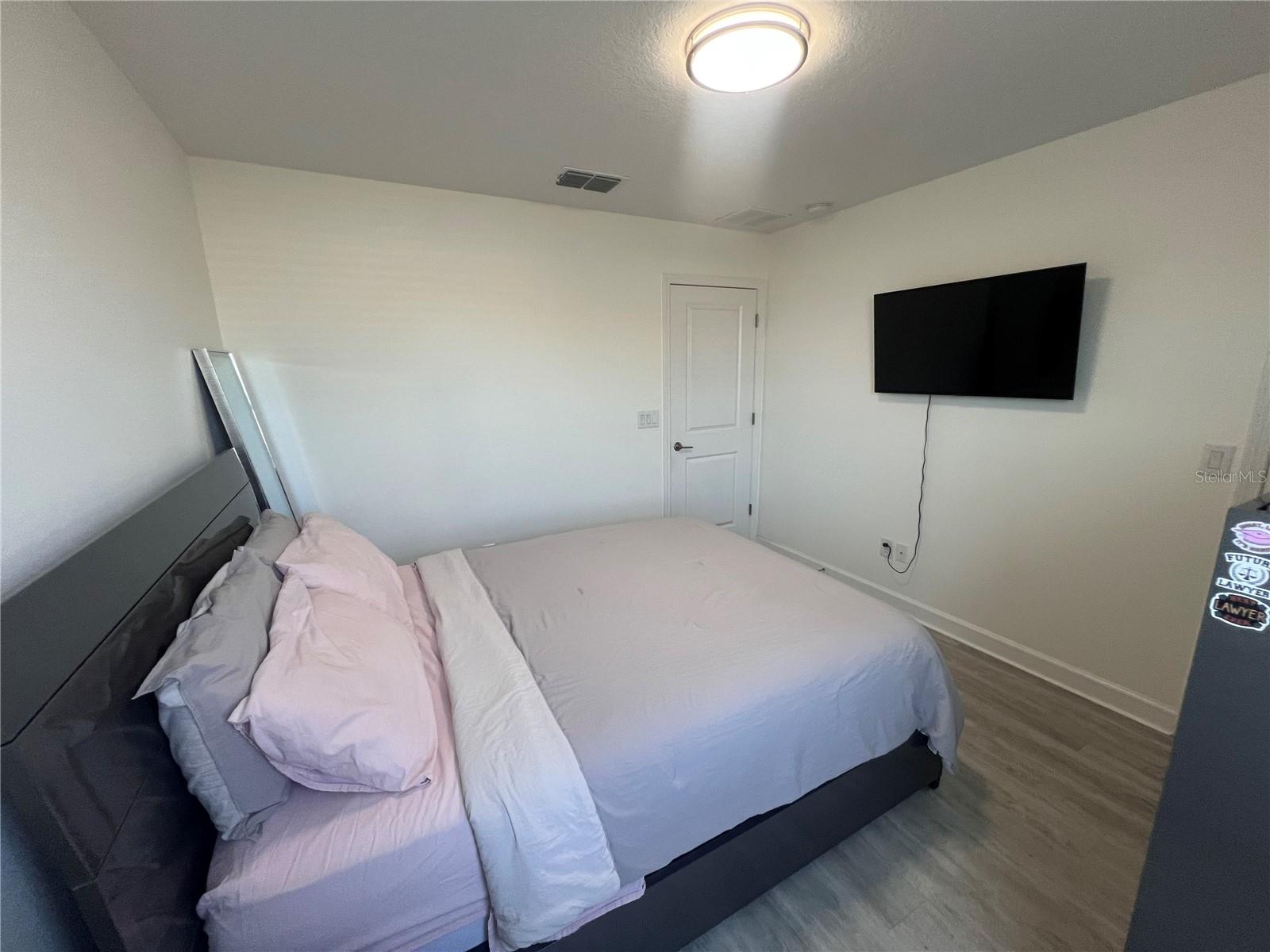 Image 41 of 76 For 4617 Pensford Court