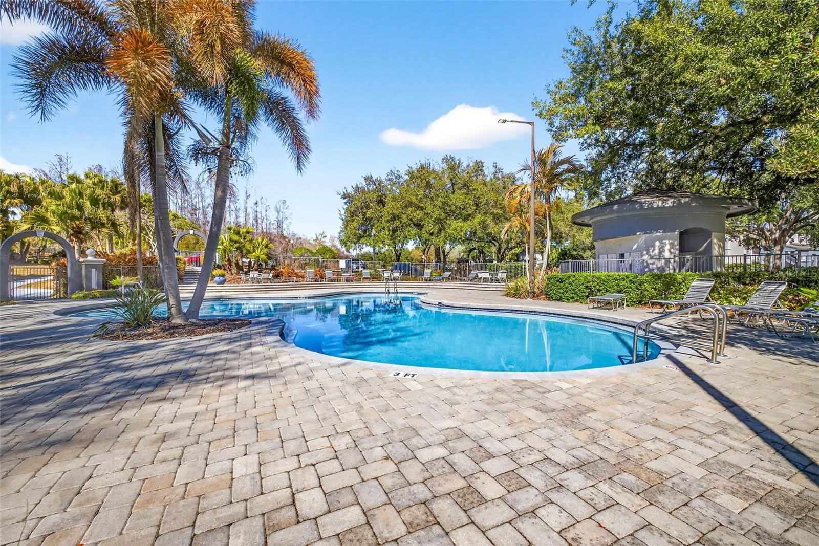 Image 18 of 27 For 8517 Island Breeze Lane 205