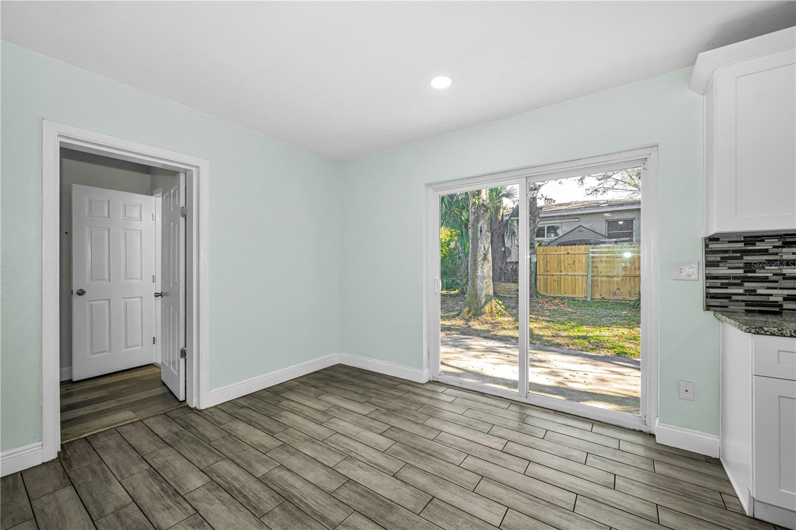 Image 13 of 31 For 1005 Highland Avenue