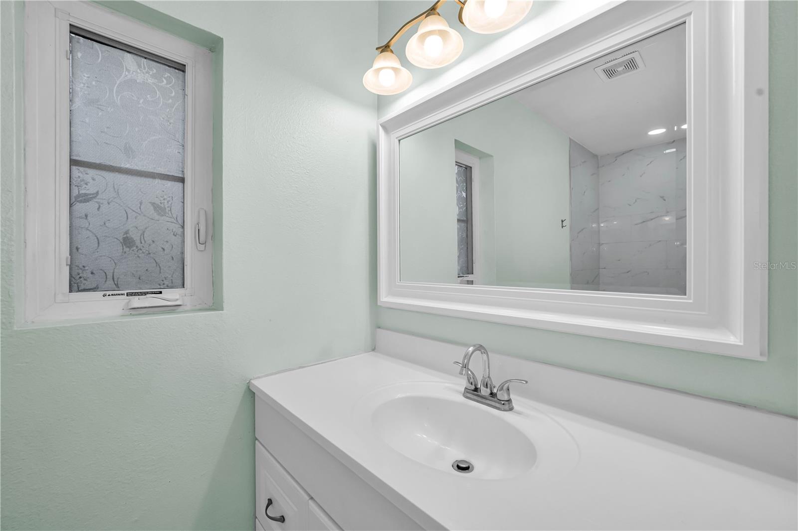 Image 19 of 31 For 1005 Highland Avenue