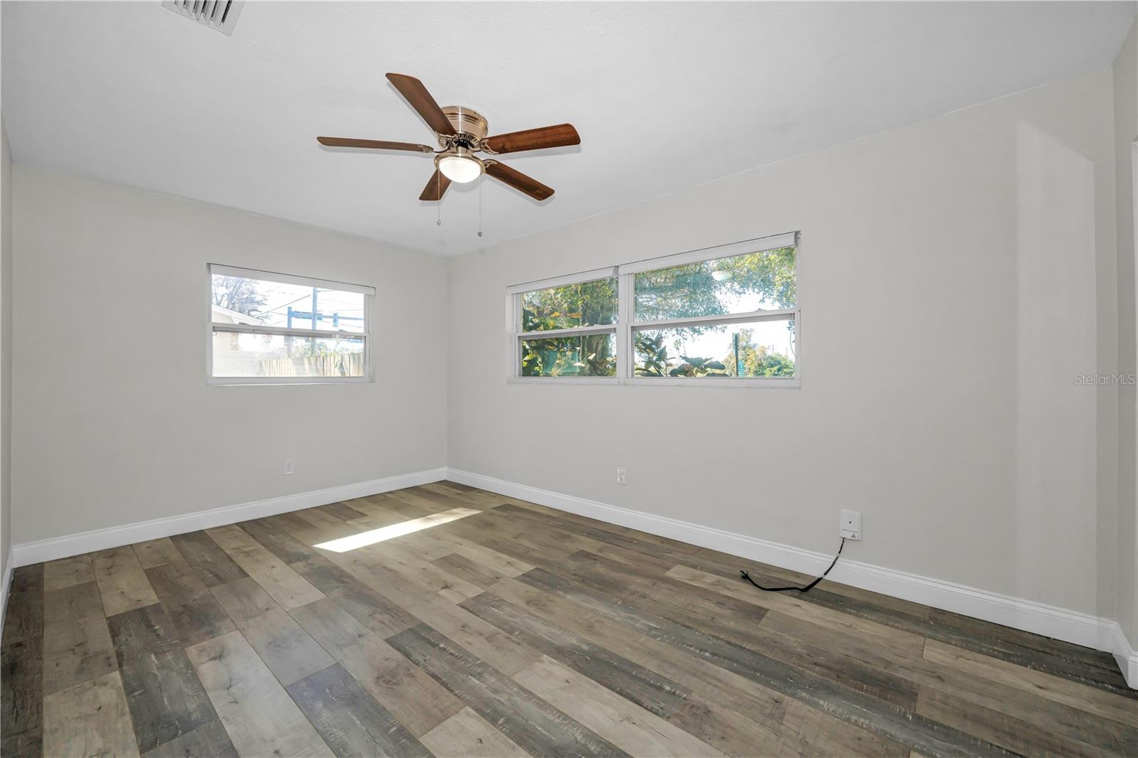 Image 23 of 31 For 1005 Highland Avenue