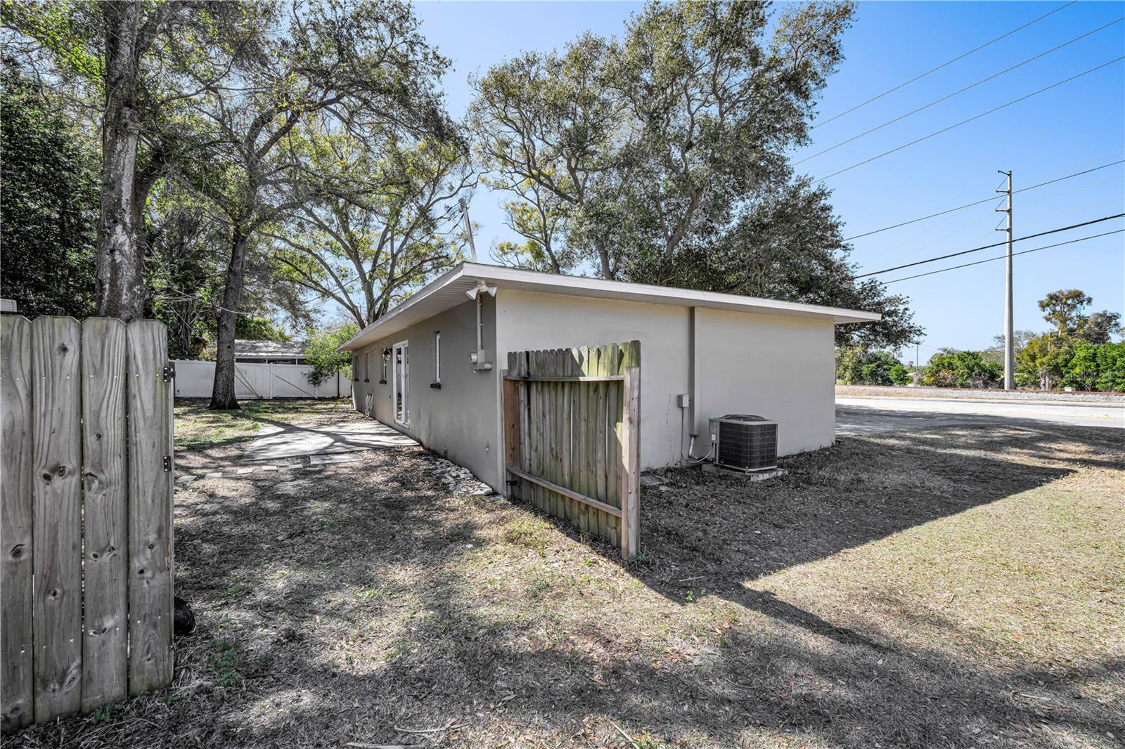 Image 31 of 31 For 1005 Highland Avenue