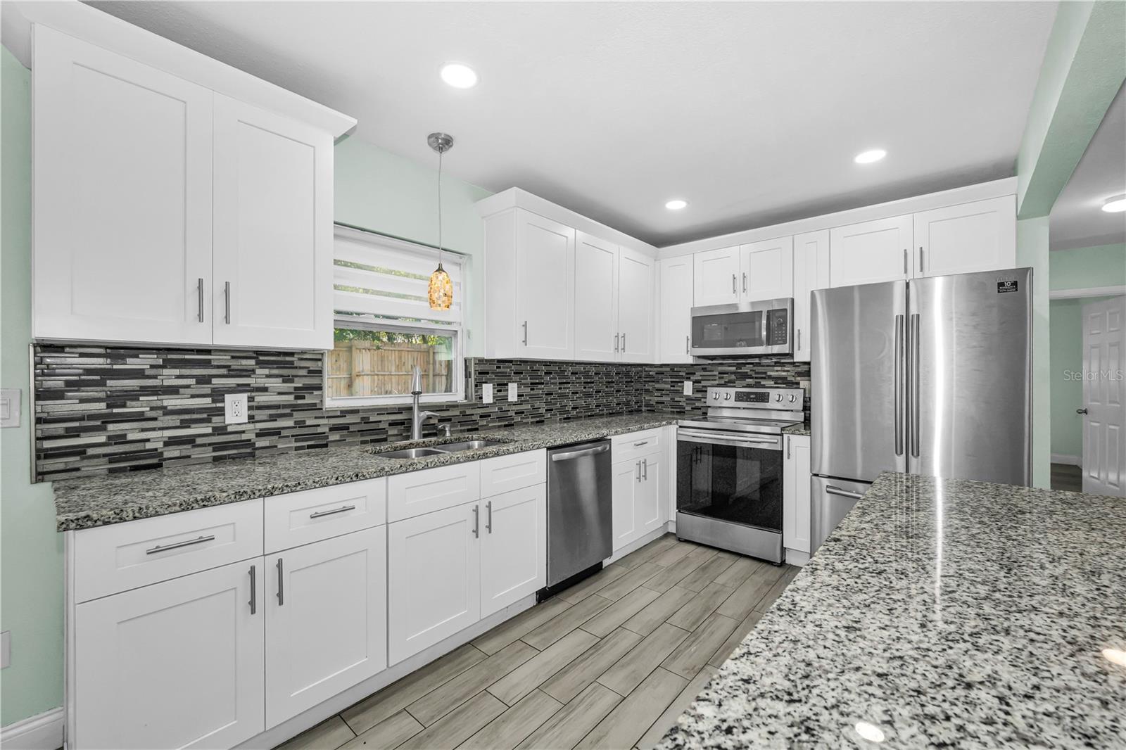 Image 4 of 31 For 1005 Highland Avenue