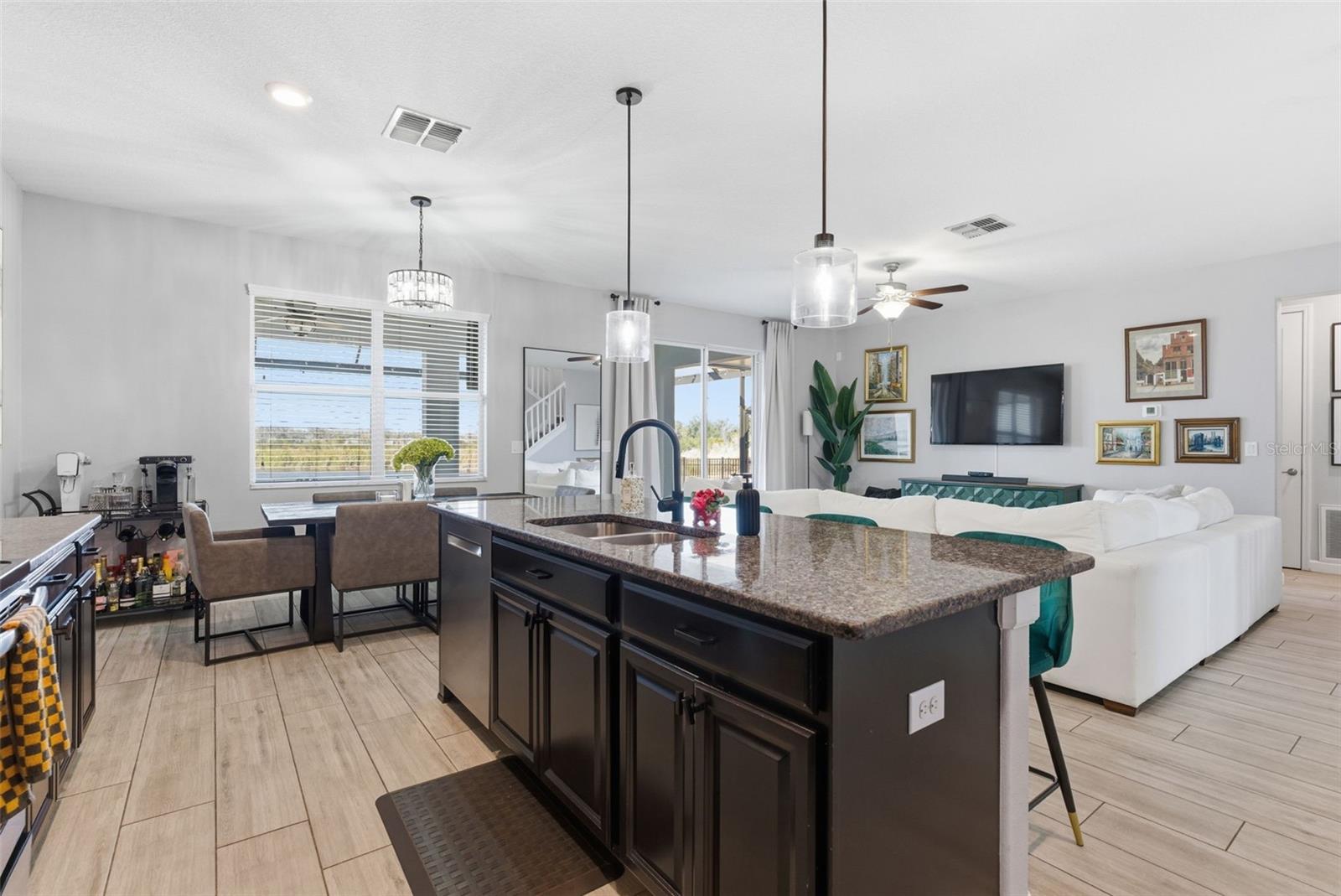 Image 10 of 57 For 10222 Count Fleet Drive