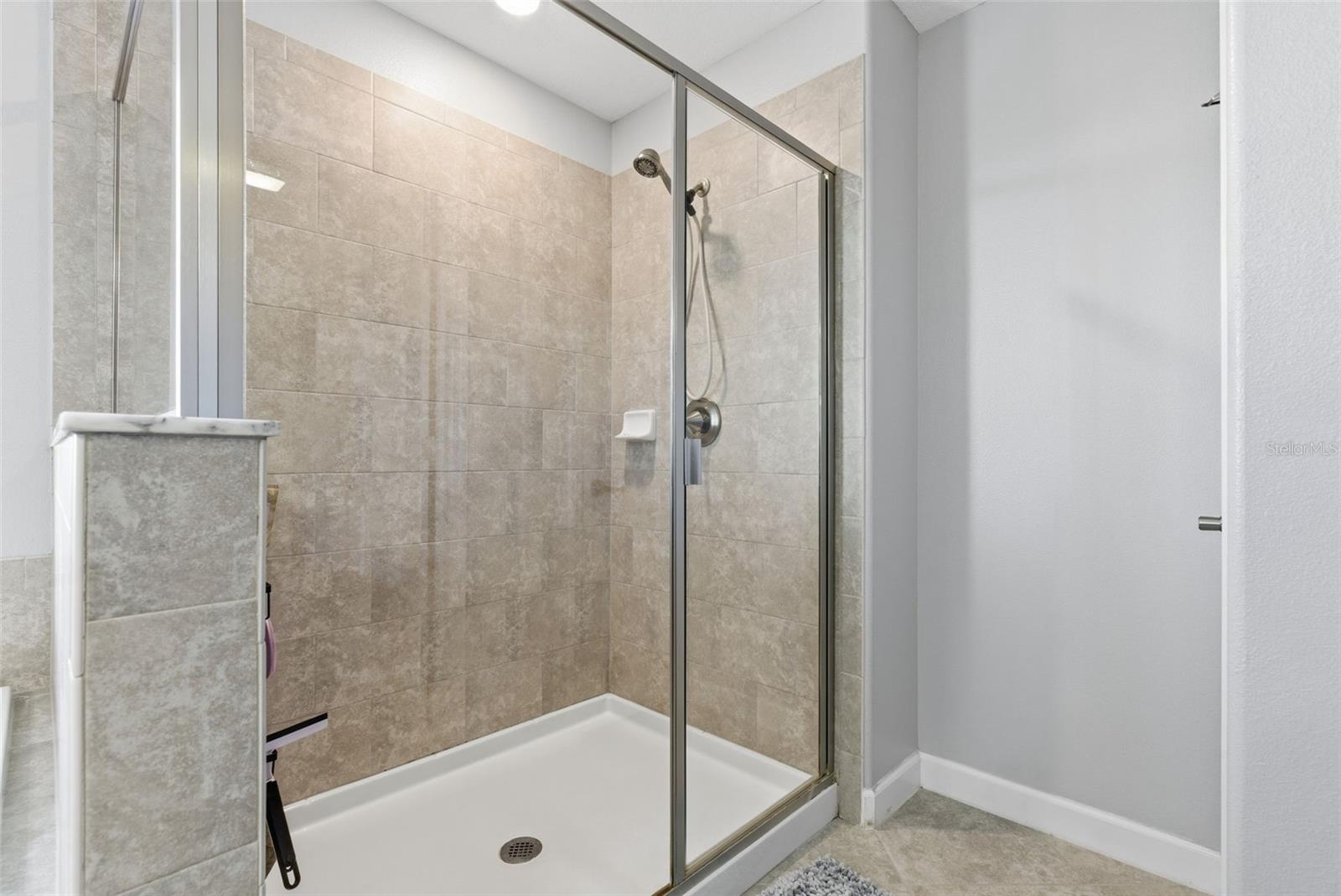 Image 38 of 57 For 10222 Count Fleet Drive