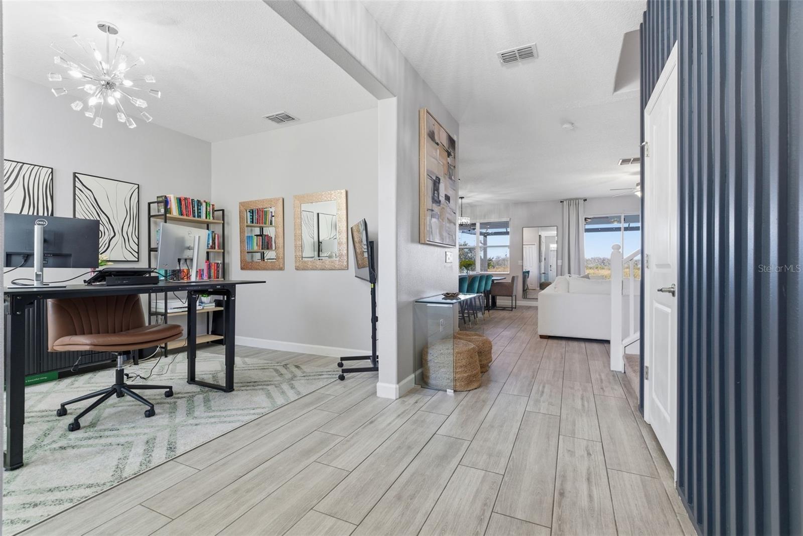 Image 9 of 57 For 10222 Count Fleet Drive