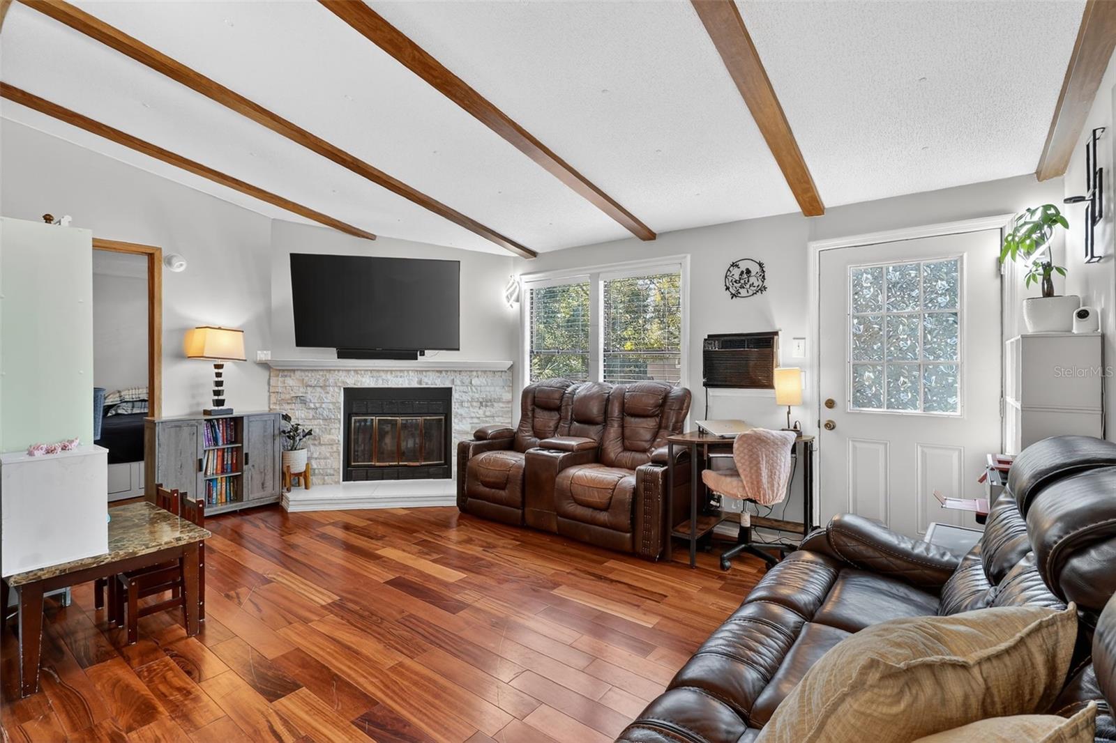 Image 2 of 42 For 8804 Fouress Lane