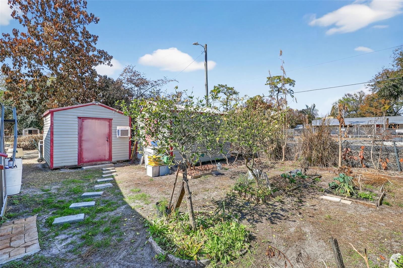 Image 32 of 42 For 8804 Fouress Lane