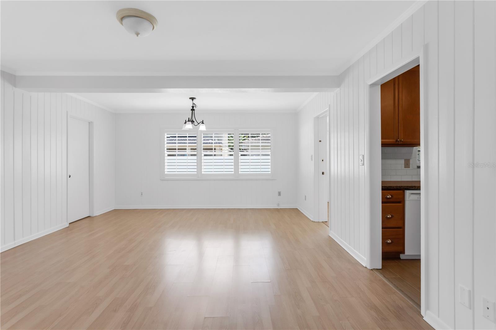 Image 12 of 34 For 3414 Carrington Street