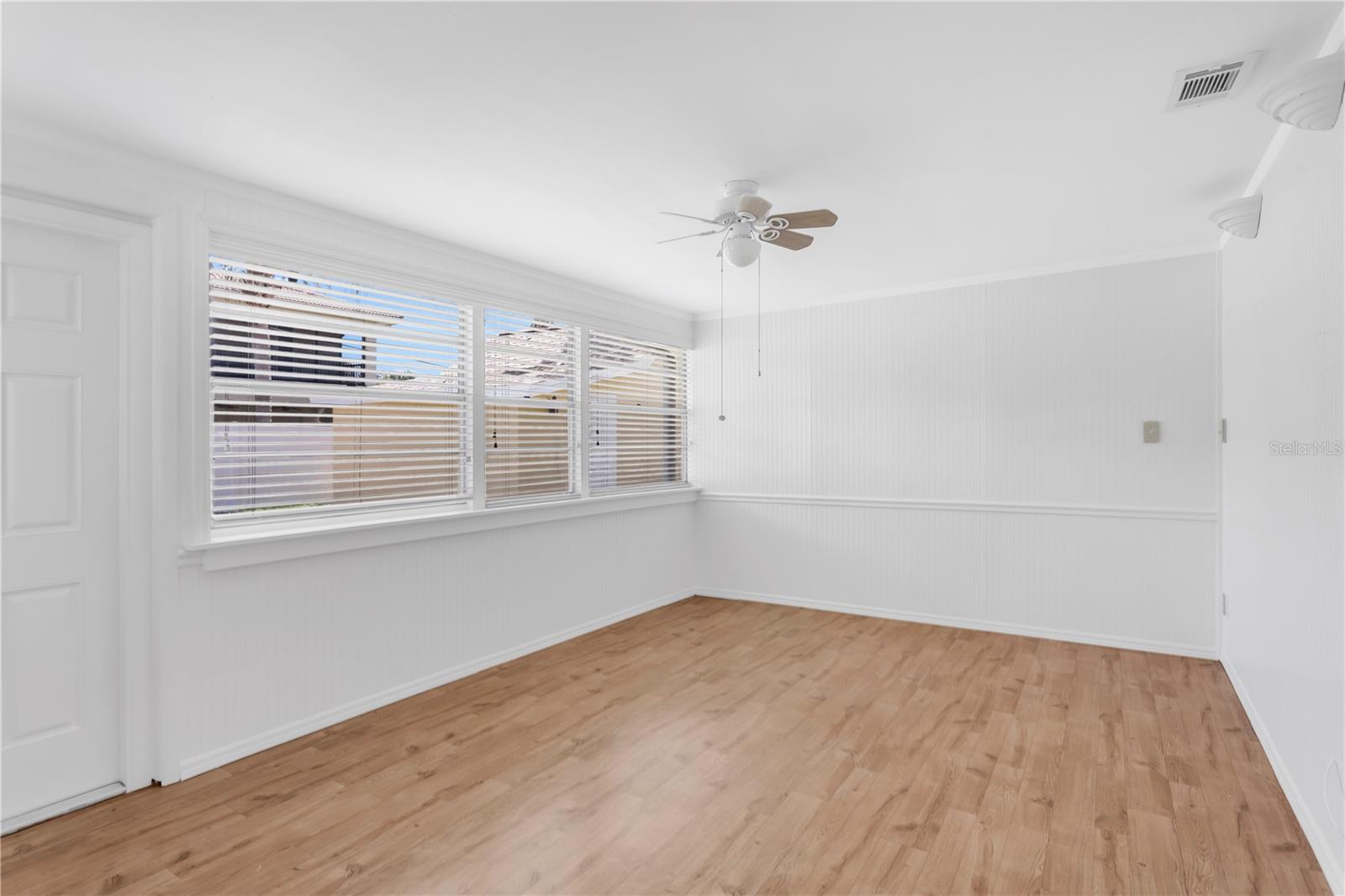 Image 26 of 34 For 3414 Carrington Street