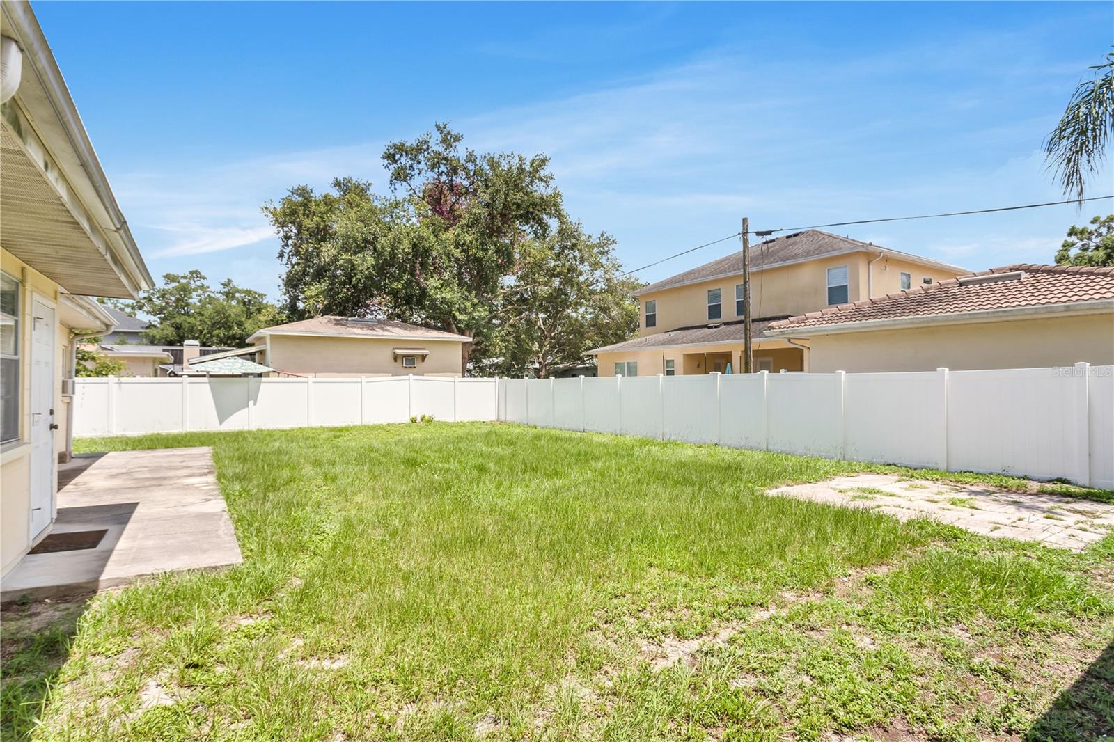 Image 31 of 34 For 3414 Carrington Street