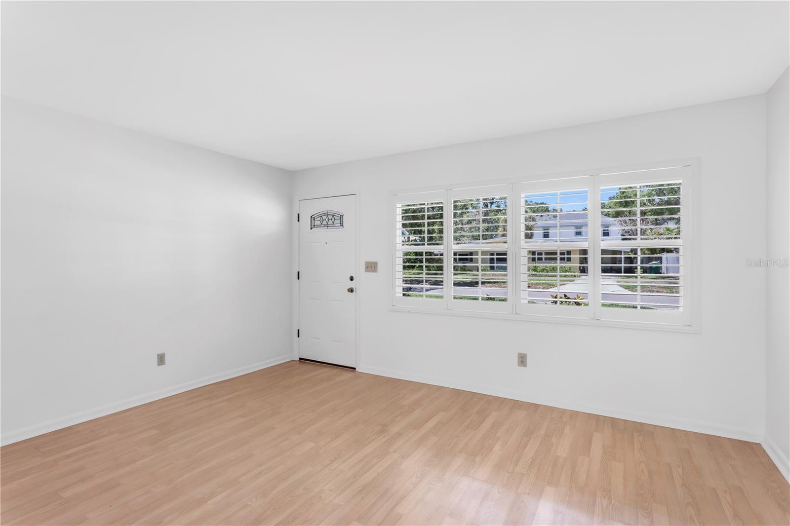 Image 6 of 34 For 3414 Carrington Street