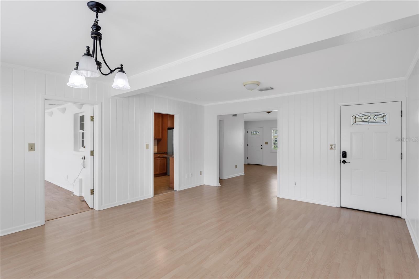 Image 7 of 34 For 3414 Carrington Street