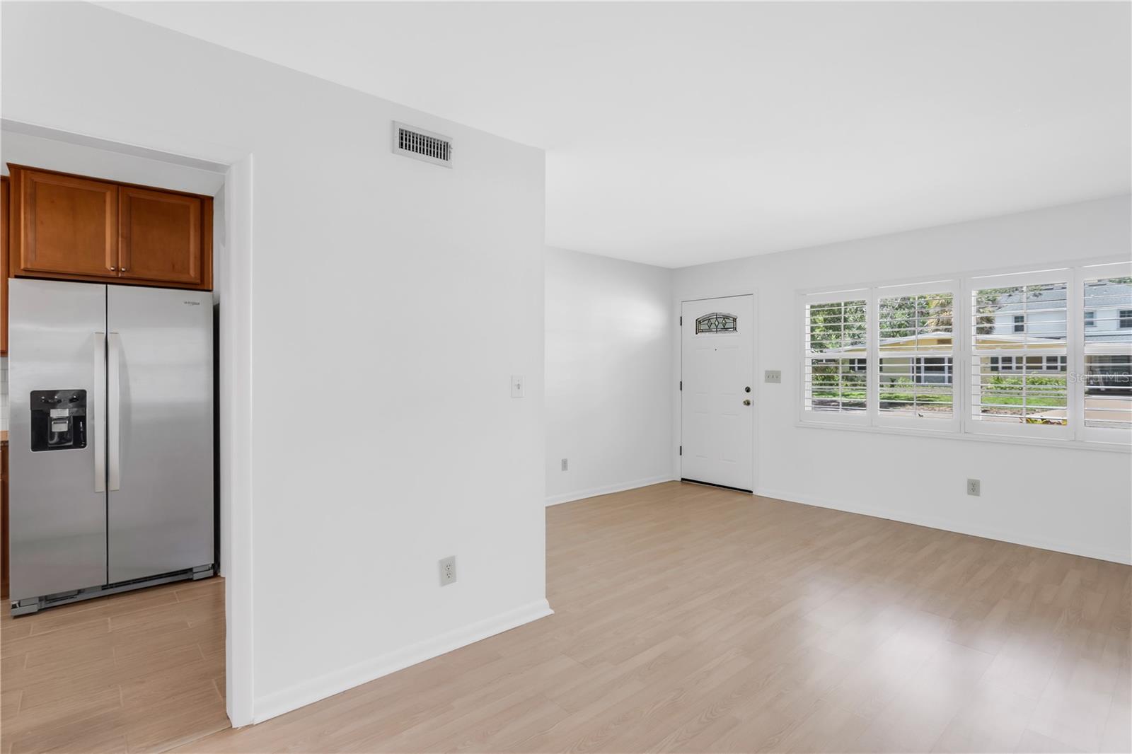 Image 8 of 34 For 3414 Carrington Street