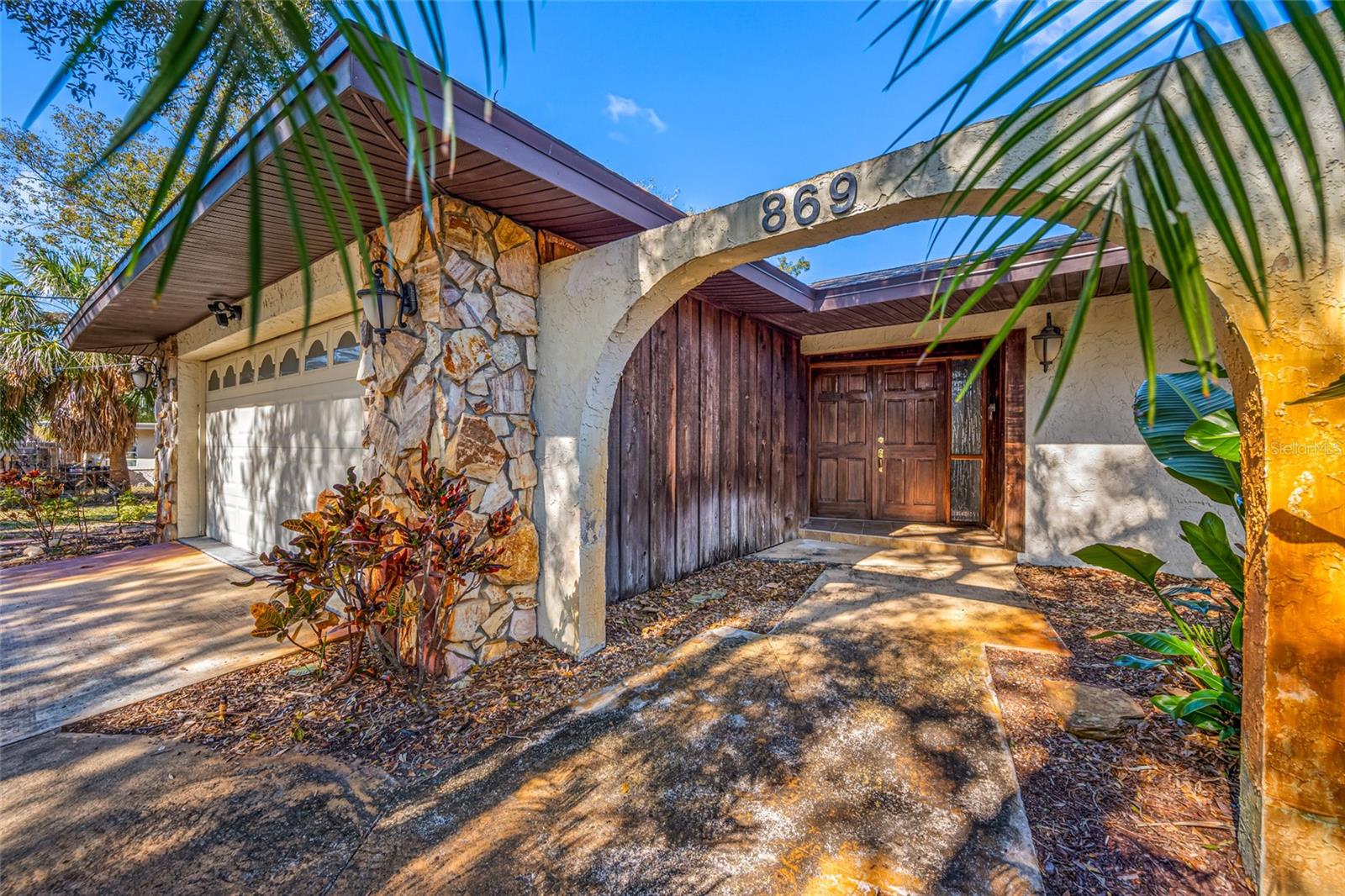 Image 2 of 30 For 869 Seminole Boulevard