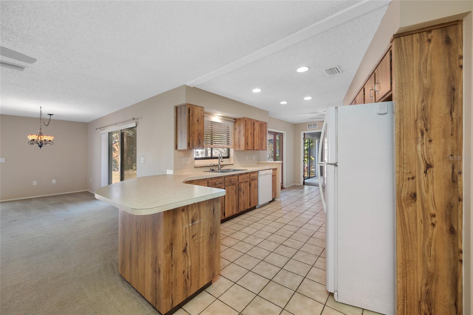 Image 7 of 30 For 869 Seminole Boulevard